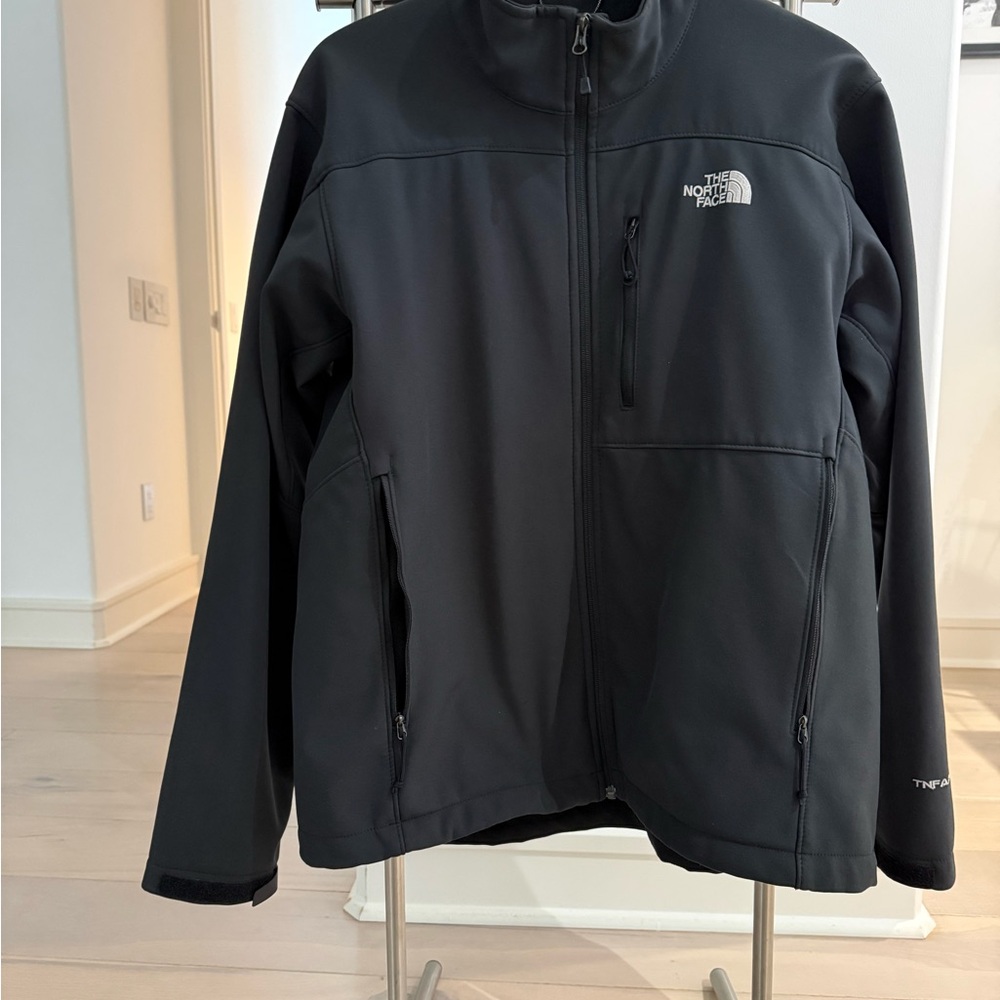 The North Face Men's TNF APEX Black Jacket